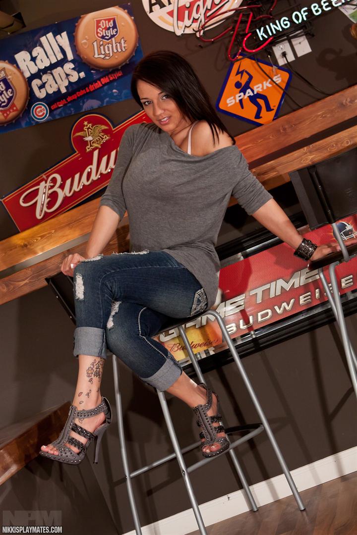 NikkiSims