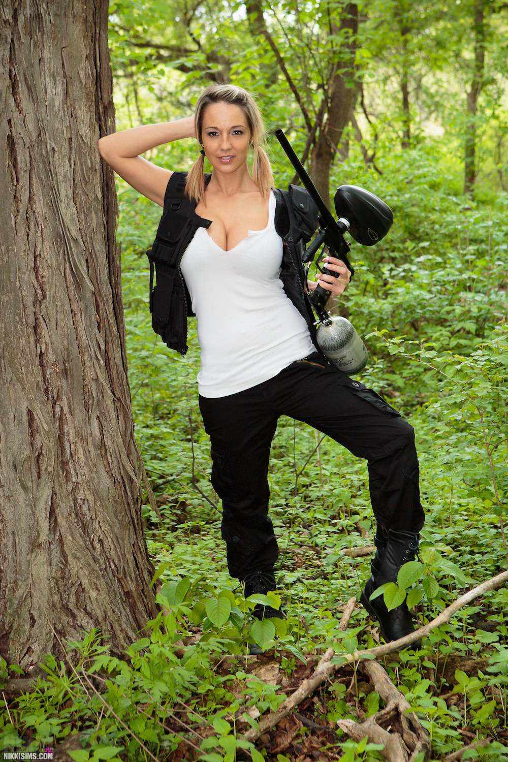 NikkiSims